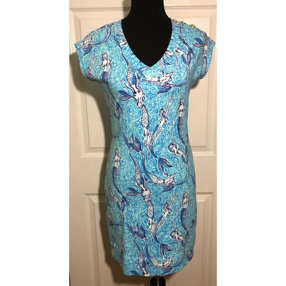 short dresses with tails